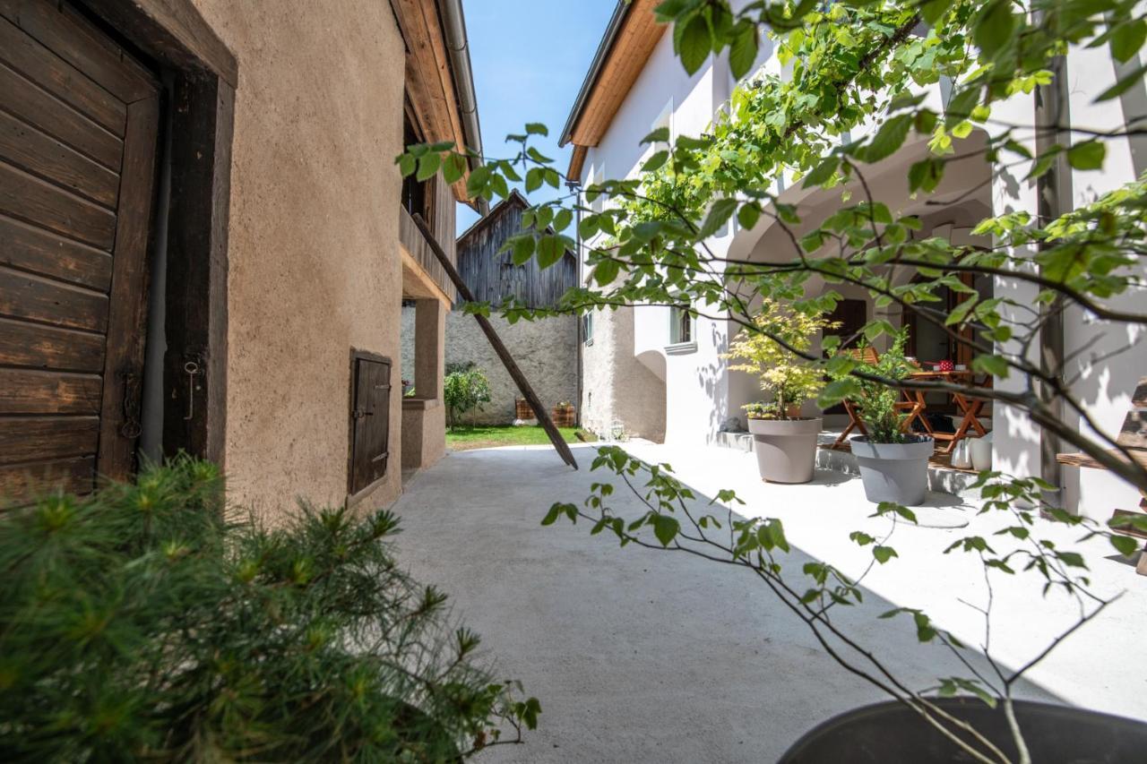 Meznarija Radovljica Apartment Exterior photo