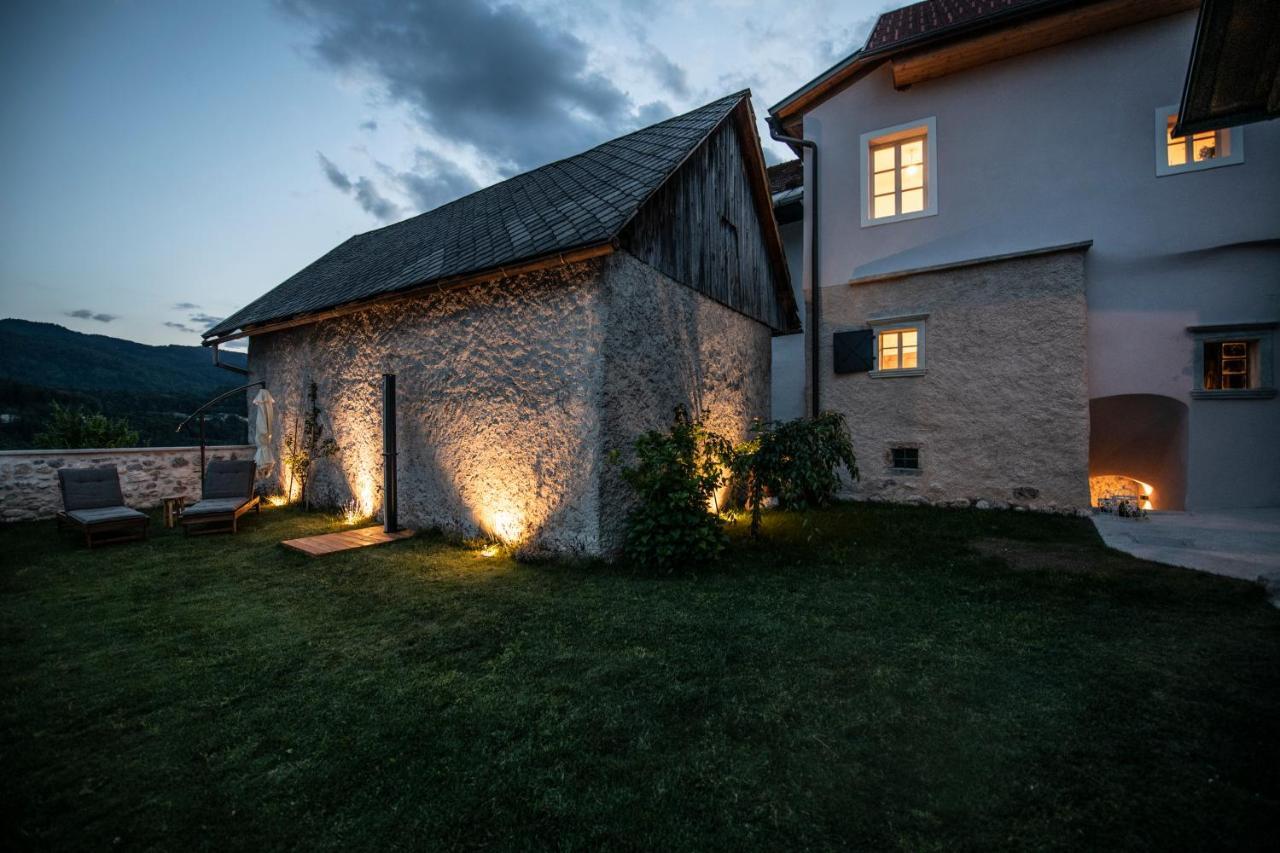 Meznarija Radovljica Apartment Exterior photo